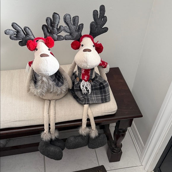 Festive Reindeer Plush Set - Picture 3 of 3
